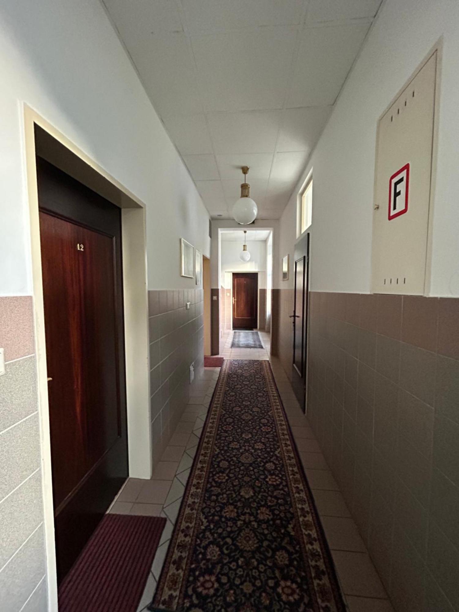 Reiner Apartment Виена Екстериор снимка